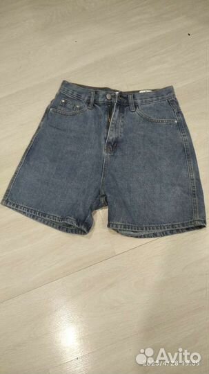 Джинсовые шорты