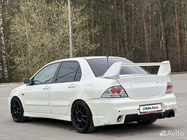 Mitsubishi Lancer 2.0 МТ, 2005, 200 000 км