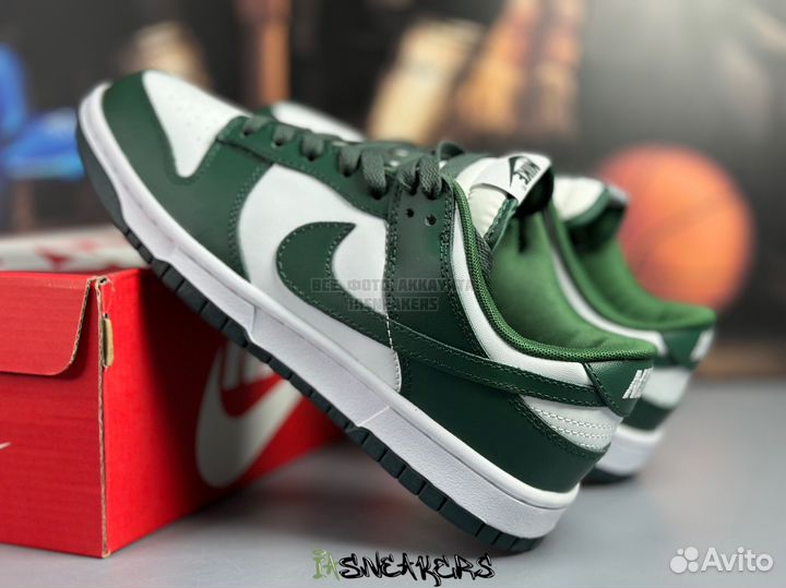 Кроссовки Nike Dunk Low Retro 