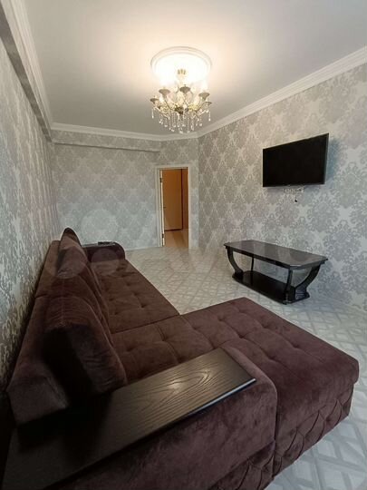 2-к. квартира, 80 м², 3/10 эт.