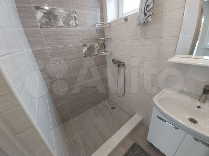 Комната 24 м² в 1-к., 1/2 эт.