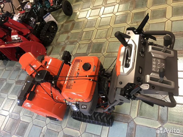 Снегоуборщик Хускварна (Нusqvarna) ST 427T Б/У