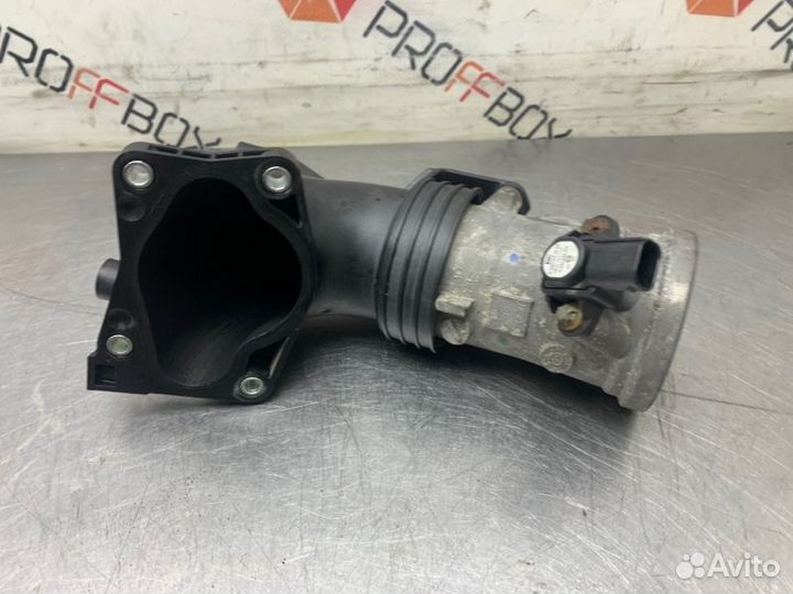 Патрубок (трубопровод, шланг) Mercedes C-Class