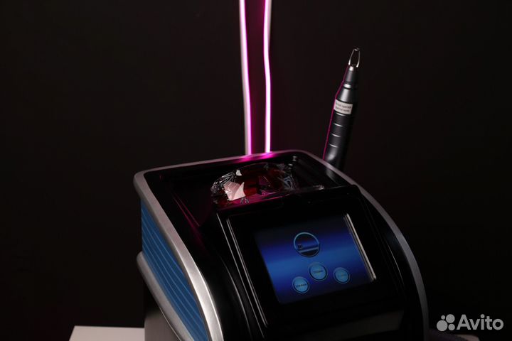 Ультракороткоимпульсный лазерный прибор