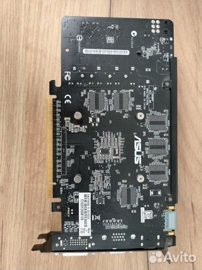 Видеокарта Asus GeForce GTX 550 Ti