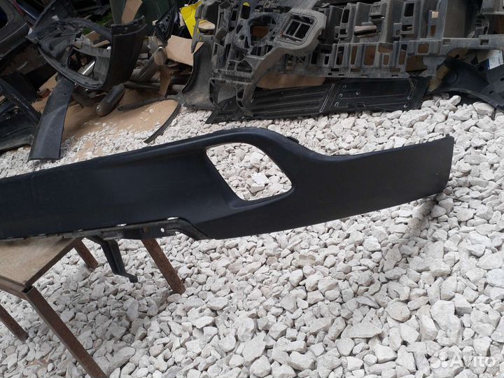 Toyota Highlander 3 юбка заднего бампера