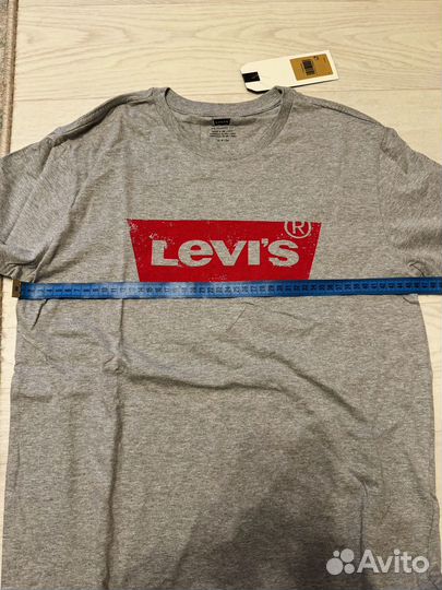 Футболка серая Levis (S)