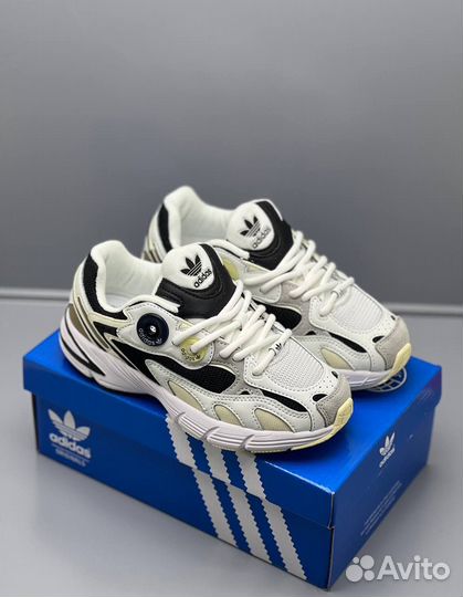 Кроссовки женские Adidas (36-41 размеры)