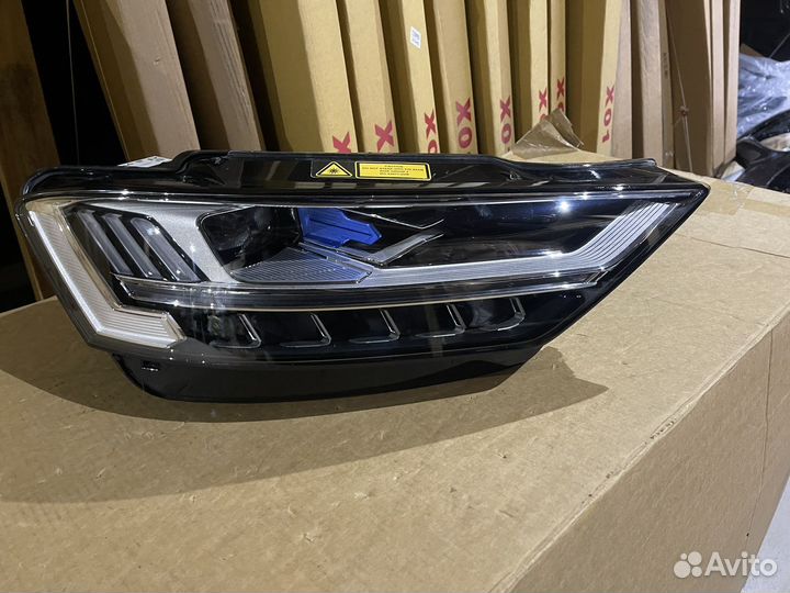 Фара правая на audi A8 D5 LED laser