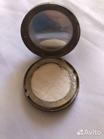 Пудреница СССР