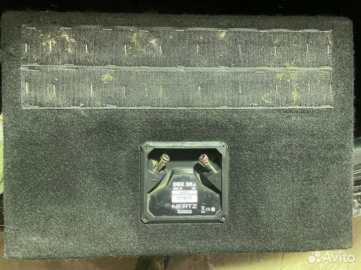 Сабвуфер Hertz