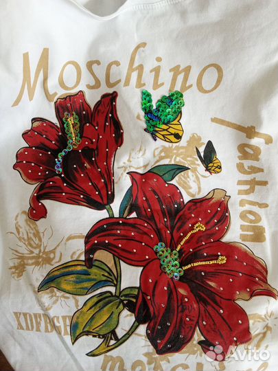 Футболка Moschino