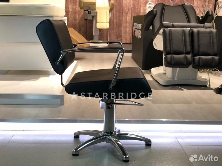 Кресло парикмахерское