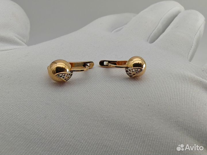 Пара серёг 585 пробы. Рассрочка