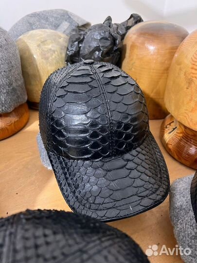 Кепки Питон, Бейсболки из кожи Питона