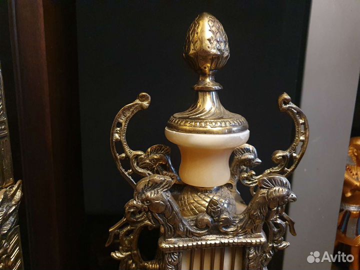 Каминные бронзовые часы, высота 56см