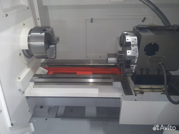 Токарный станок с чпу
