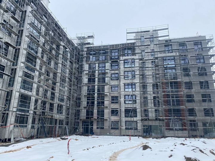 2-к. квартира, 79 м², 1/7 эт.