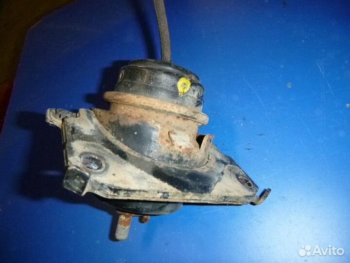 Опора двигателя toyota land cruiser (150) -prado 2