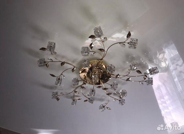 Люстра 21 лампа новая в упаковке