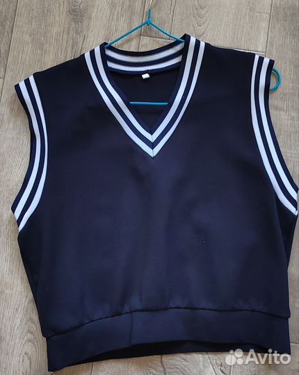 Школьный костюм для девочки 146 152