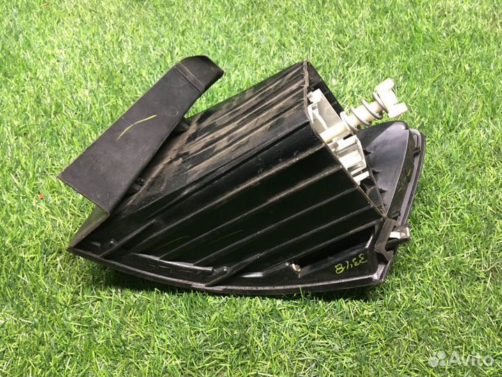 Фонарь левый внешний Volkswagen Jetta 6