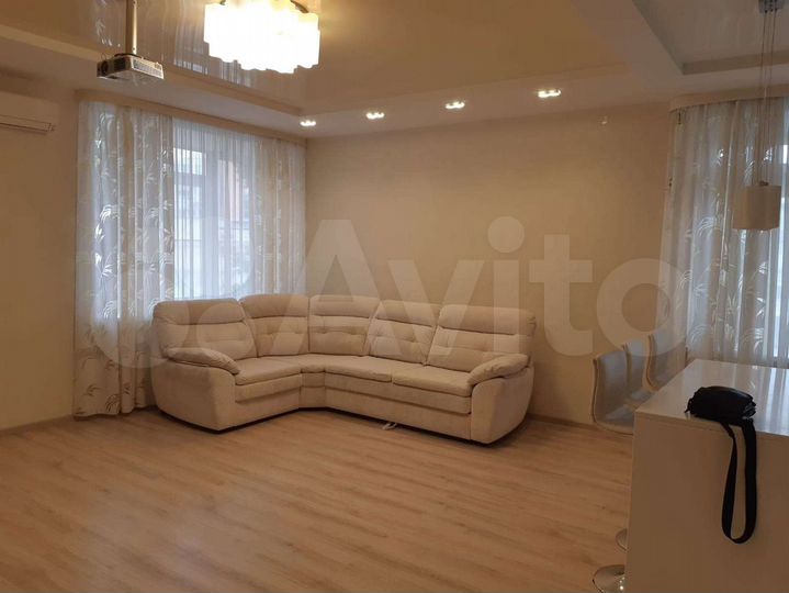 5-к. квартира, 160 м², 3/5 эт.