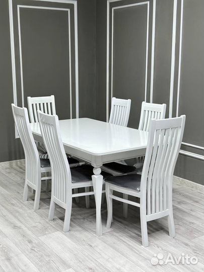 Столы и стулья