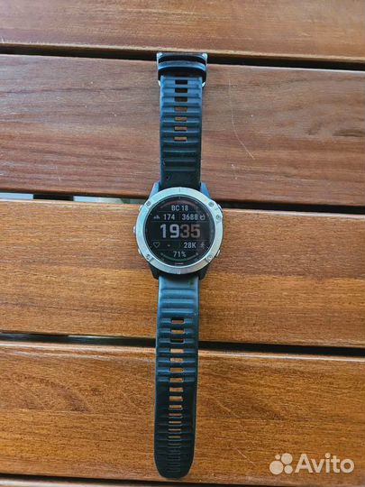 Часы Garmin Fenix 6