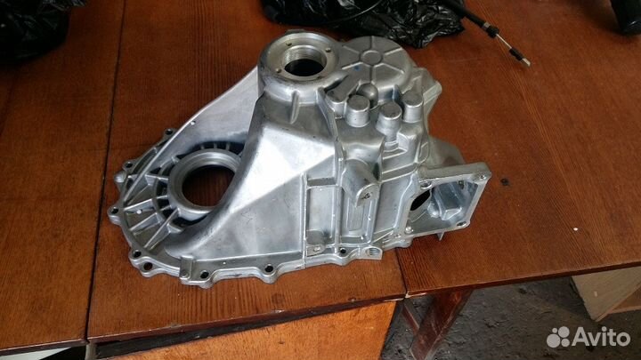 Корпус коробки передач глухой Geely Emgrand