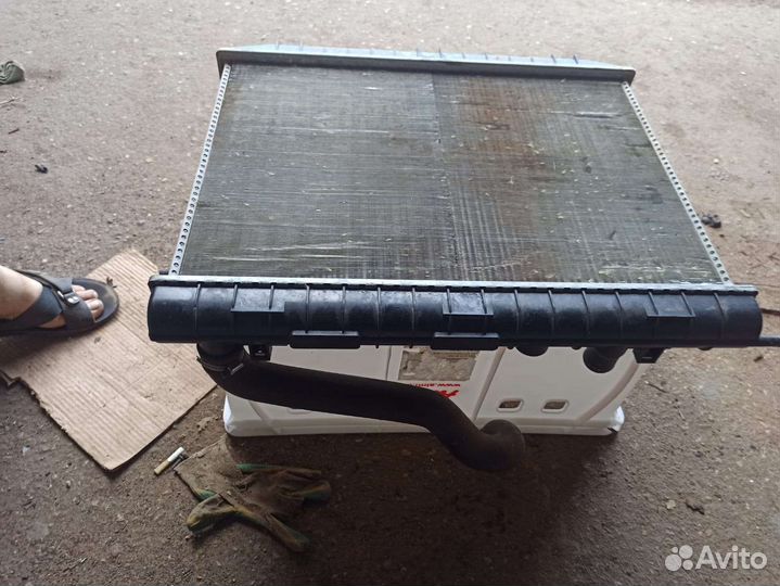 Радиатор opel frontera a 2,4 бензин c24ne