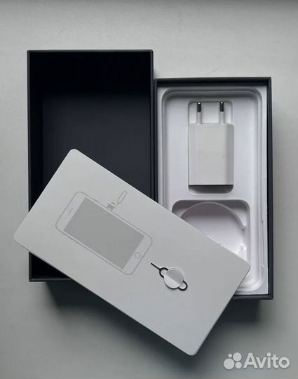 iPhone 8 Plus, 256 ГБ