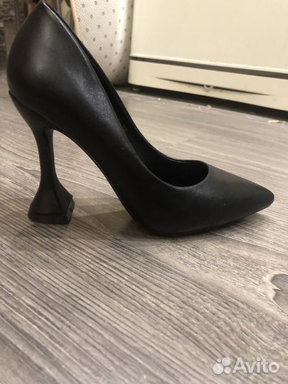 Туфли женские 38