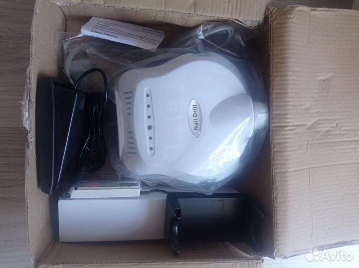 Аппарат для маникюра и педикюра