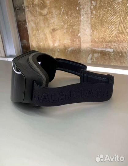 Горнолыжная маска Balenciaga