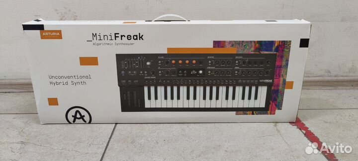 Синтезатор Arturia MiniFreak