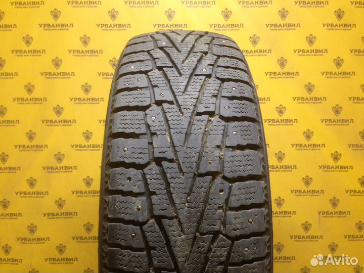 Roadstone Winguard WinSpike SUV 225/60 R17