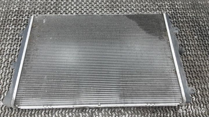 Радиатор основной Volkswagen Passat
