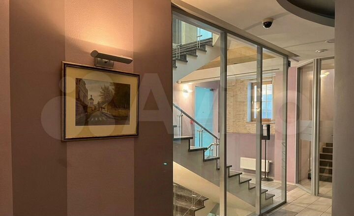 Аренда особняка 1524 м2