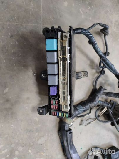 Проводка crown majesta uzs186