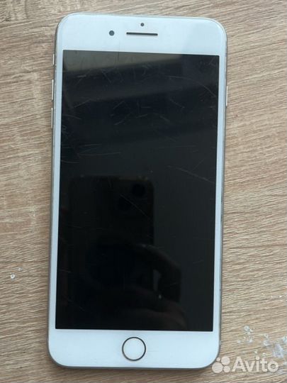iPhone 8 Plus, 128 ГБ