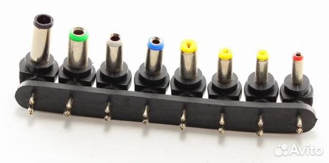 Набор адаптеров гнездо - 8 разных штекеров для ноу