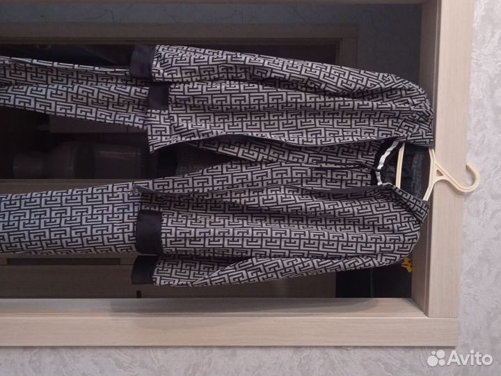 Костюм 54 р. Трикотаж с сублимацией