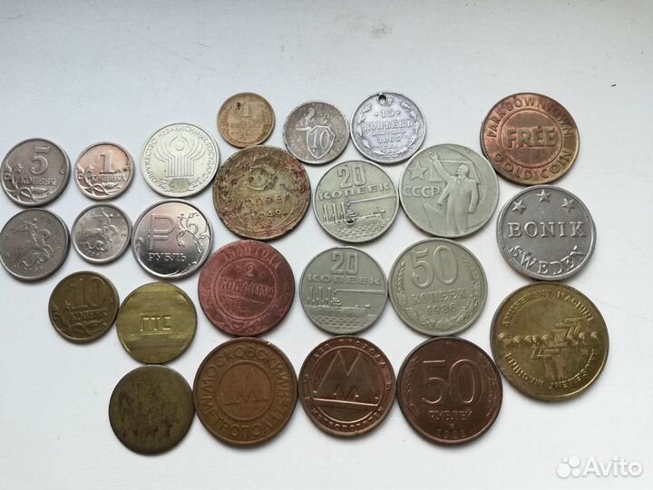 Монеты и жетоны