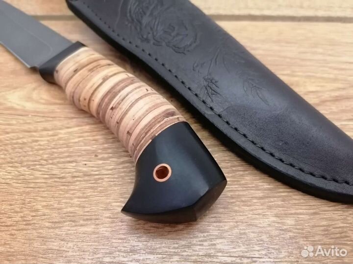 Нож Ястреб дамасская сталь, рукоять береста