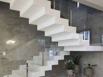Элитные монолитные (бетонные) лестницы