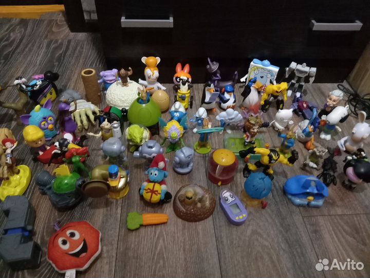 Игрушки из макдональдса пакетом
