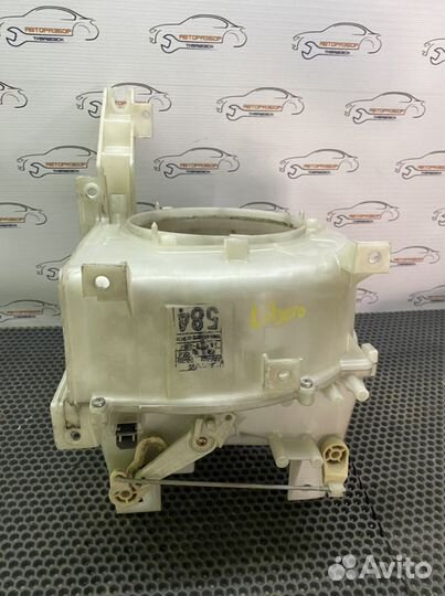 Корпус моточика отопителя Mitsubishi Libero