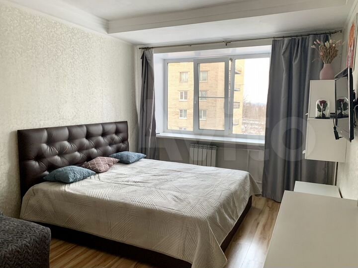 2-к. квартира, 56 м², 6/9 эт.