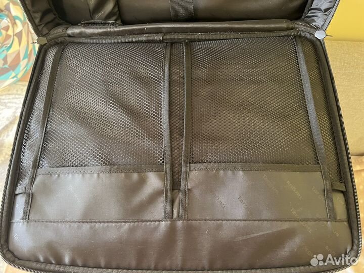 Сумка под ноутбук targus 17”